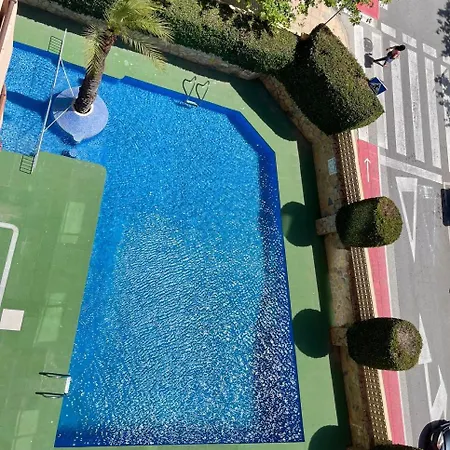 Edificio Cadiz *