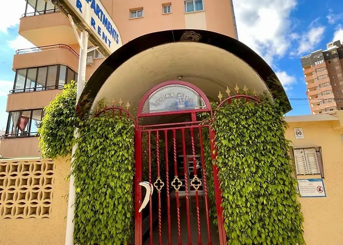 Edificio Cadiz *