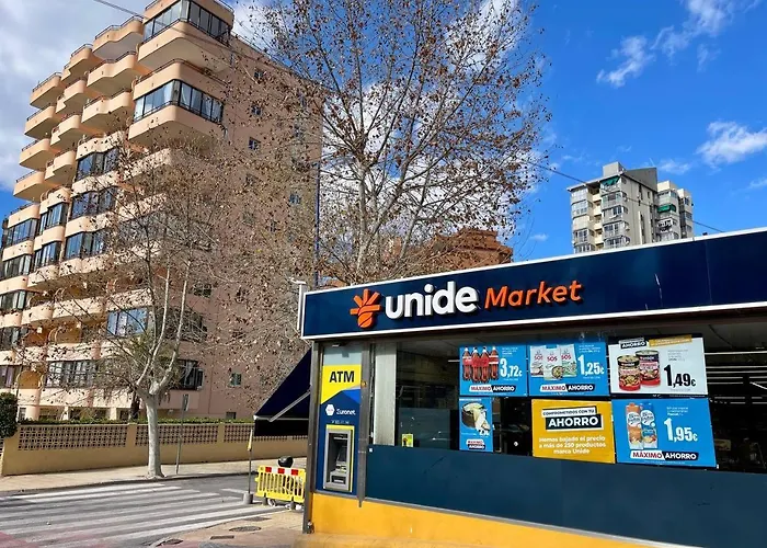 Edificio Cadiz Апартаменты Бенидорм